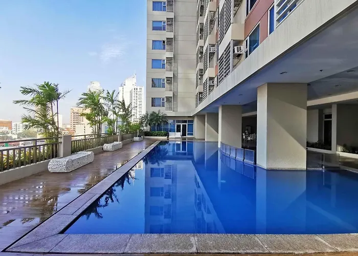 1 Bedroom Bayview Near Slmec & Us Embassy *
