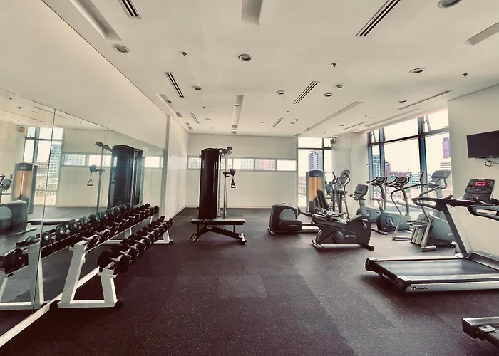 1 Bedroom Bayview Near Slmec & Us Embassy